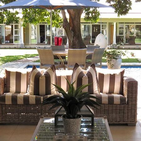 Highlands House Hotel Harare Bagian luar foto